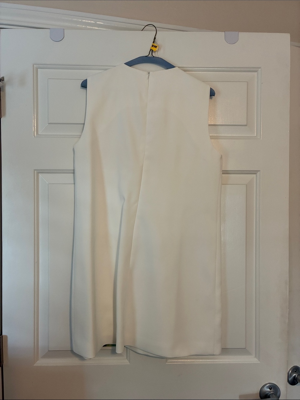 Sleeveless White Shift Dress with Floral Embroidery, Size Large - Picture 4 of 4